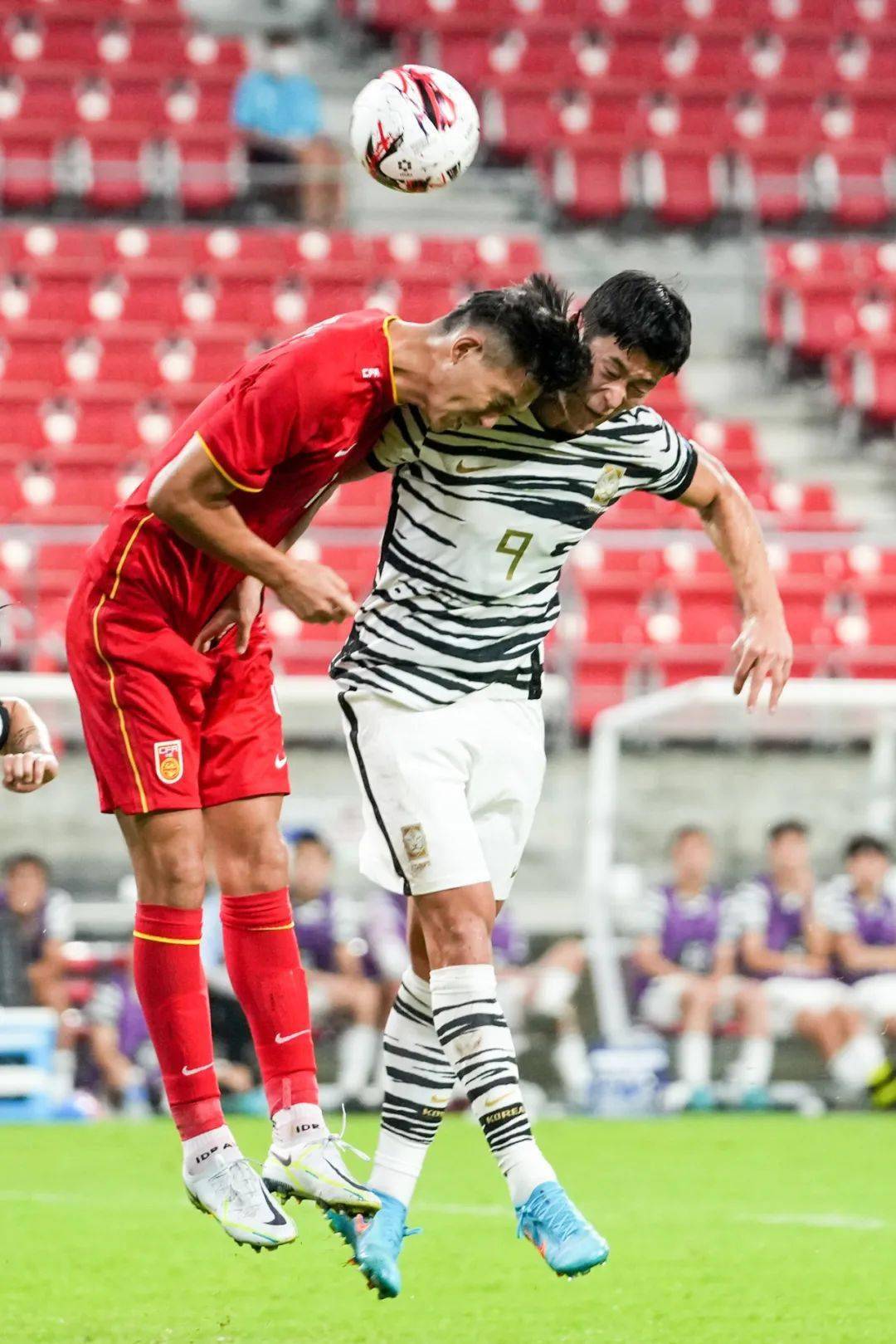 侃球吧球不是这样踢滴血也不是这样换滴