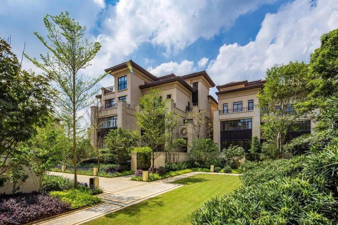 不谈钱一起来看看柳州都有那些别墅