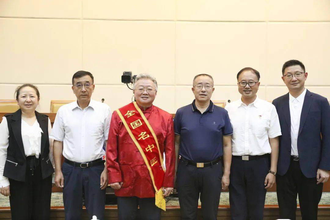 【市中丨喜讯】吴荣祖获"全国名中医"称号!_扶阳_学术_临床