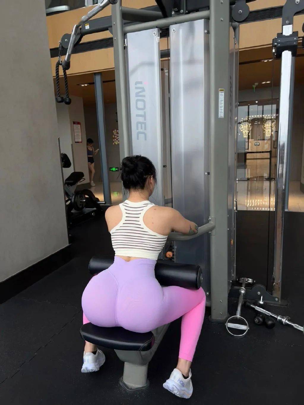 130斤臀王小姐姐圈粉无数网友真绝