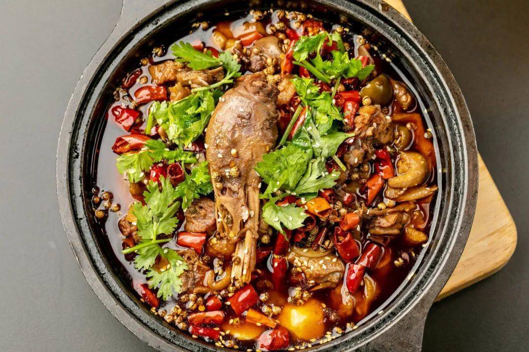 吃了就会爱上在四川万物皆可冒,冒鸭应该算是冒菜中的精髓.