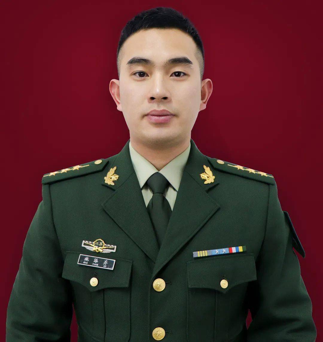 中国少校军人图片图片