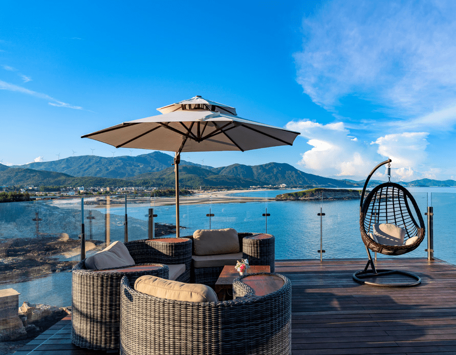 暑期网红【日出·银沙盐晶酒店】双月湾礁石酒吧,巴厘岛风情度假入住