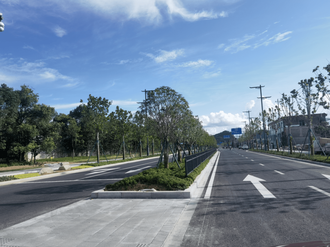 兴凯路玉泉南路-鄞城大道段开放通行_东钱湖_宁波_路段