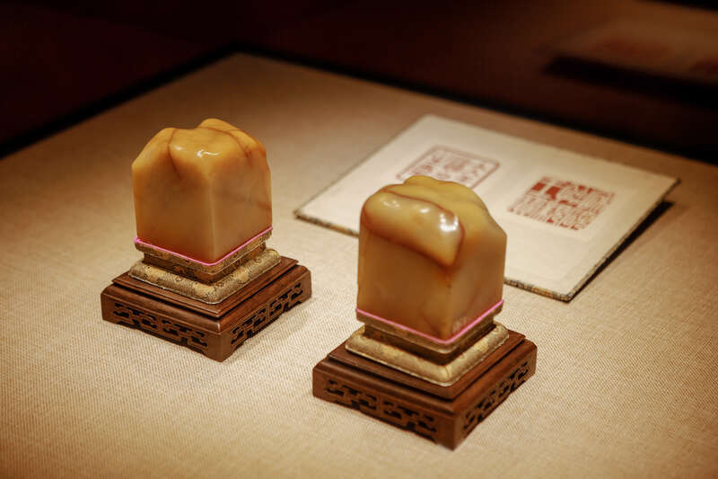 一览荣宝斋350年传奇翰墨家国专题展开幕