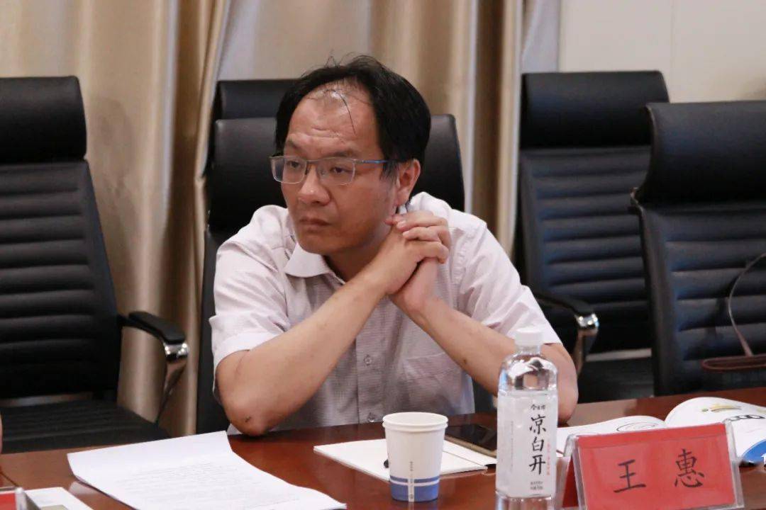 大学高分子材料系主任王惠,石家庄铁道大学高分子材料系书记宗倩颖