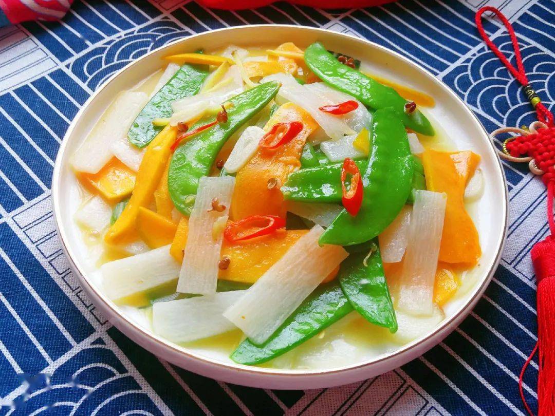 山药南瓜炒荷兰豆色香味俱全这种高颜值美味