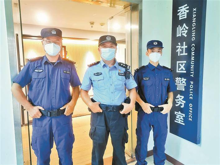 应急演练香岭警务室成立于1993年,是深圳市设立最早的警务室