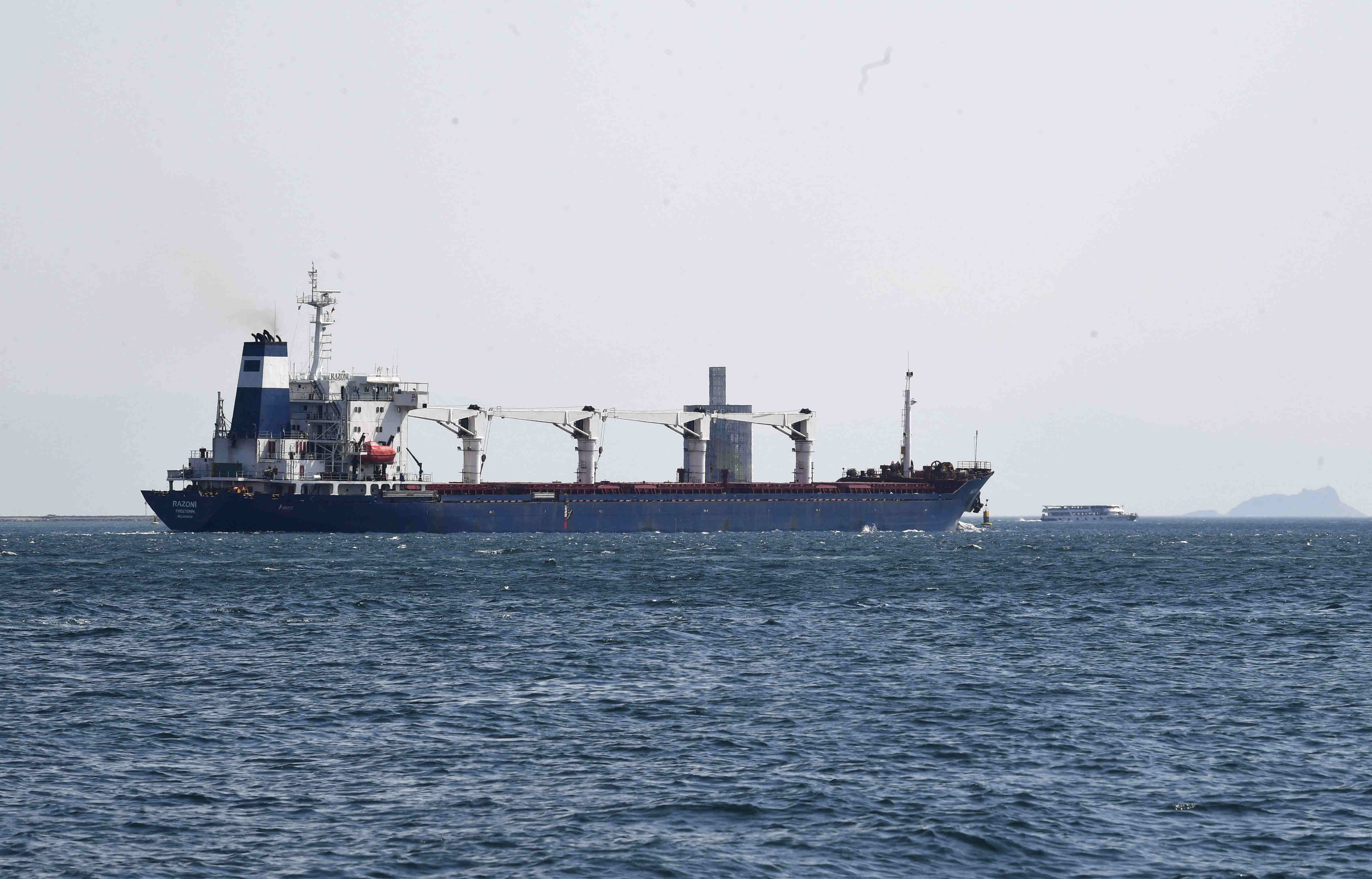 佩洛西顶风作秀又能为民主党加几分周观天下