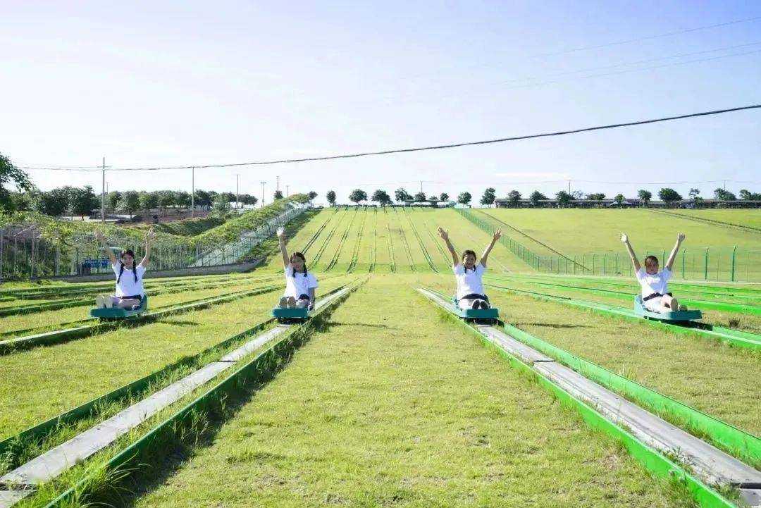 天骄草原国际滑草场8月暑期特惠票来了