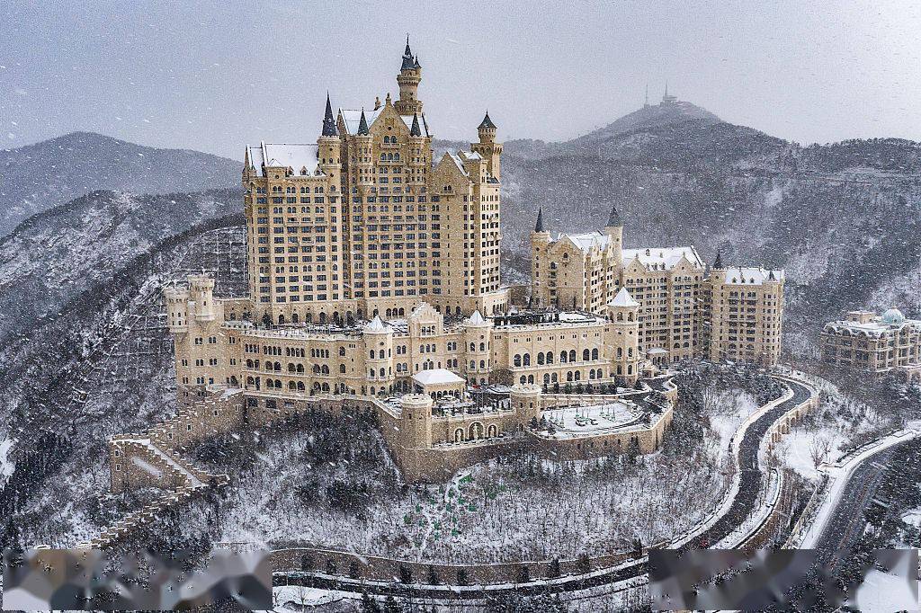 大连城堡酒店雪景图片