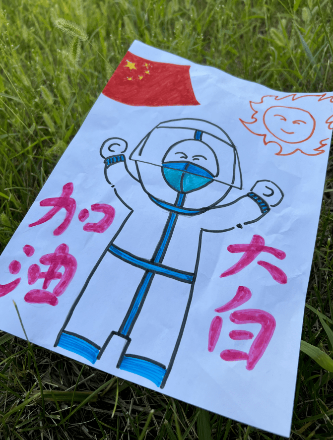 昌吉小伙一曲《加油大白》向他们致敬 mv感动全网朋友圈_新疆_战袍