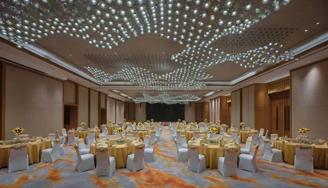 【首发】神农架皇冠假日酒店盛大开业，诗和远方的神秘“桃花源”！_资料库_msl_部分