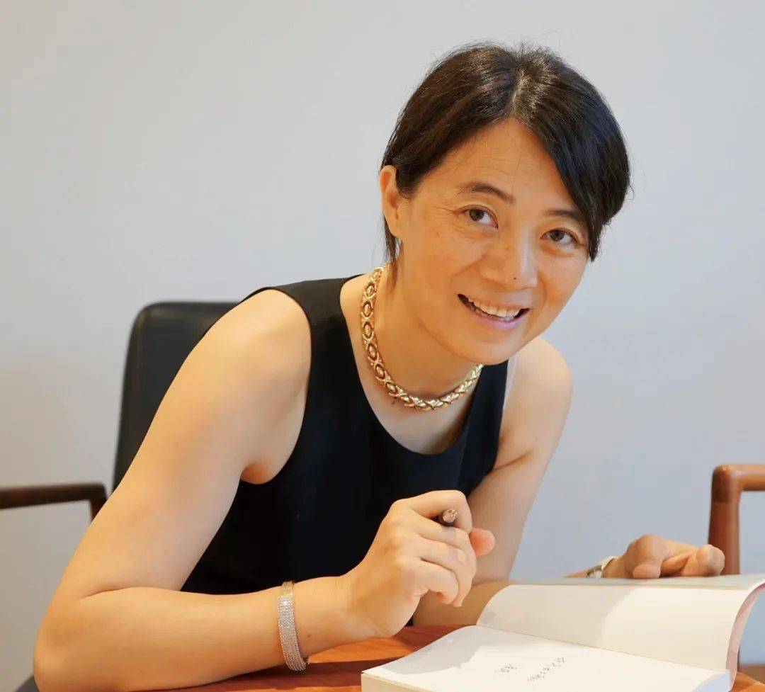 移民作家凌岚:你不觉得中老年对女人是一种解放吗?