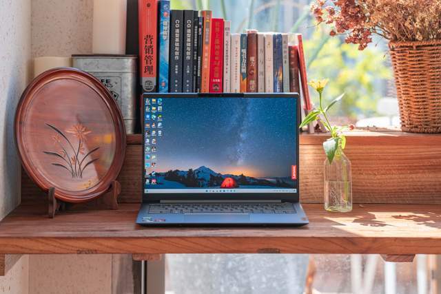 AMD 锐龙 7 6800H + RTX 2050 的 ThinkBook 14+,如何在轻薄本里卷出新境界?