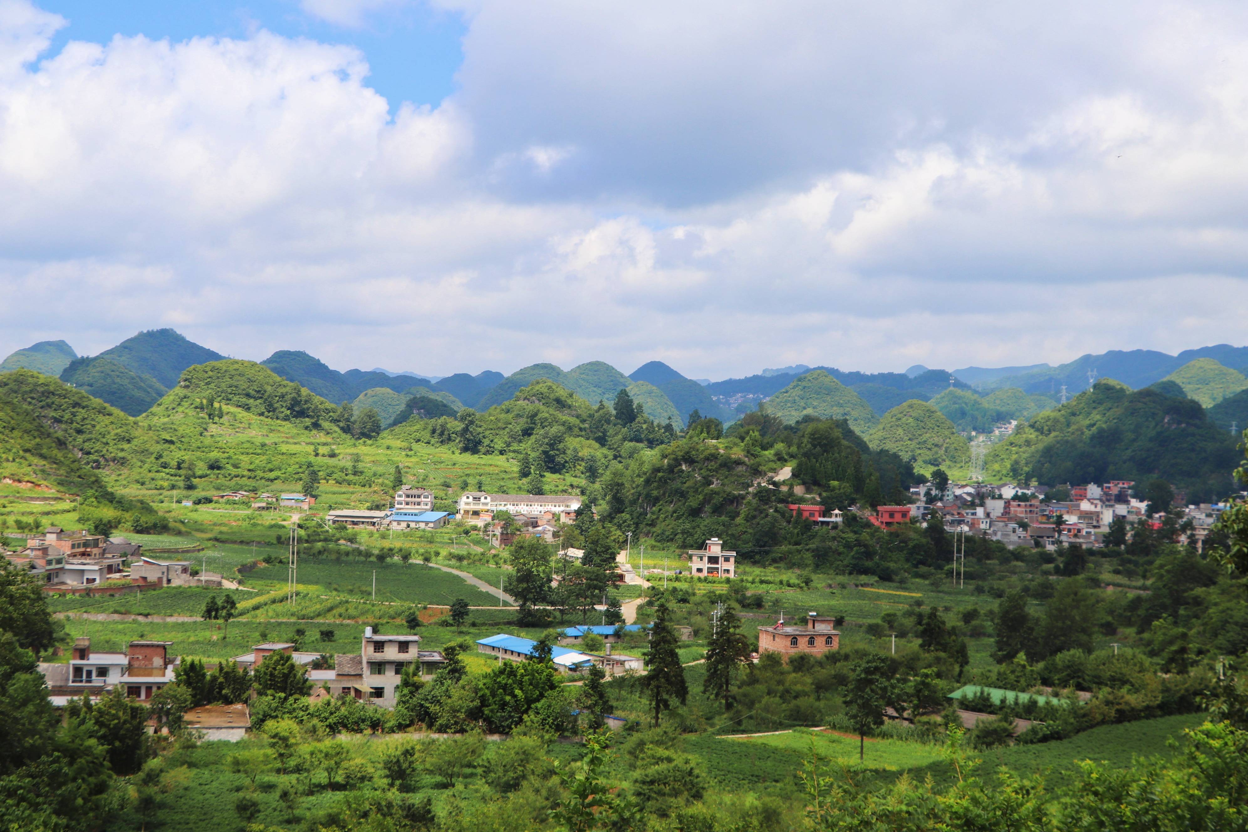 织金县猫场镇全景图片