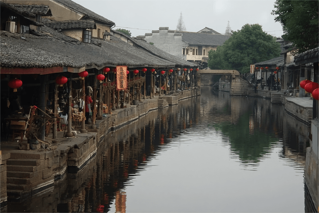 水乡风情，水上婚礼！浙江这一古镇，以小桥闻名，更是四大名镇！