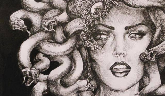 从美人到蛇发女妖:一开始的美杜莎其实并不邪恶,她都是被逼的_雅典娜