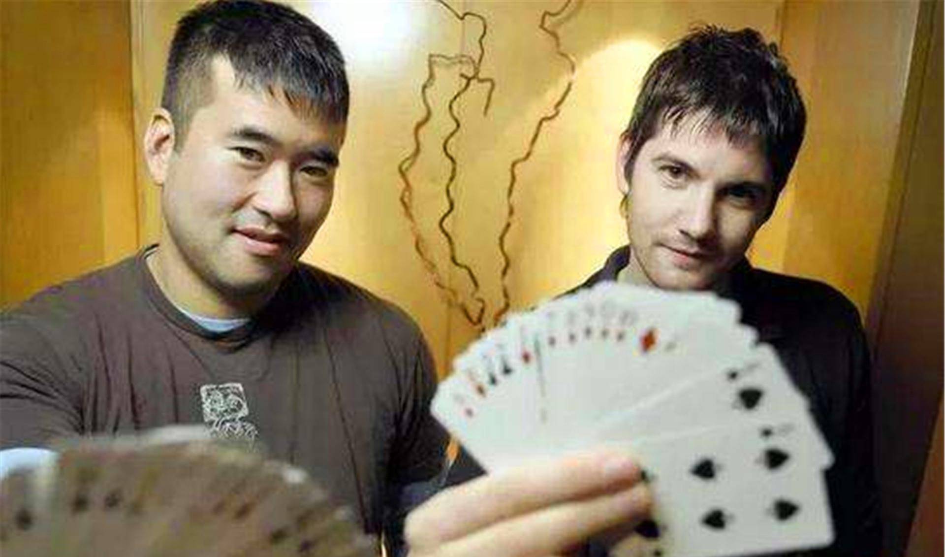 华裔数学天才横扫美国赌场,只因赢得太多,被美国赌场联名抵制