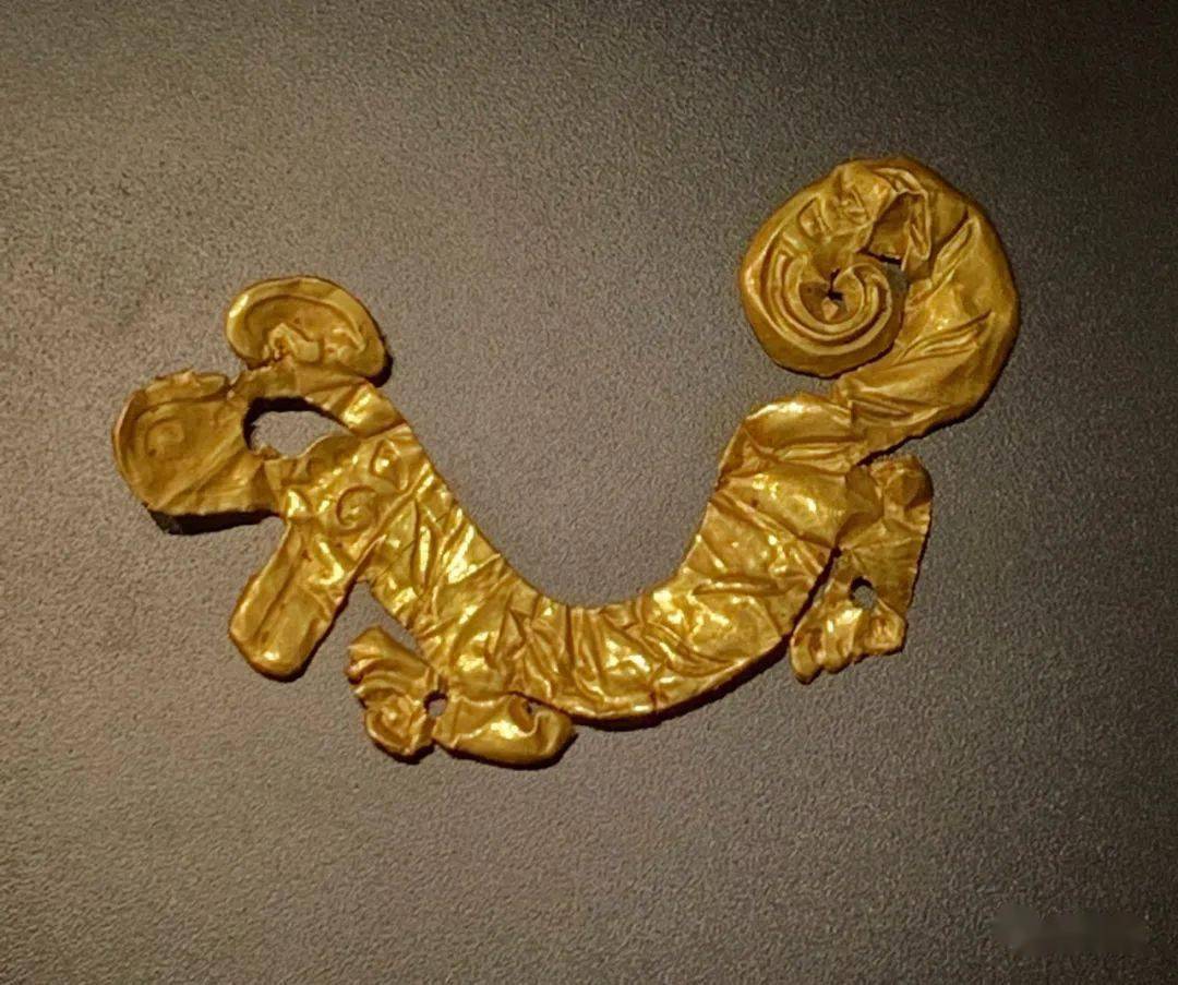 三星伴月耀环宇:周倜分享三星堆博物馆金器篇_金箔_中国文物学会_cm