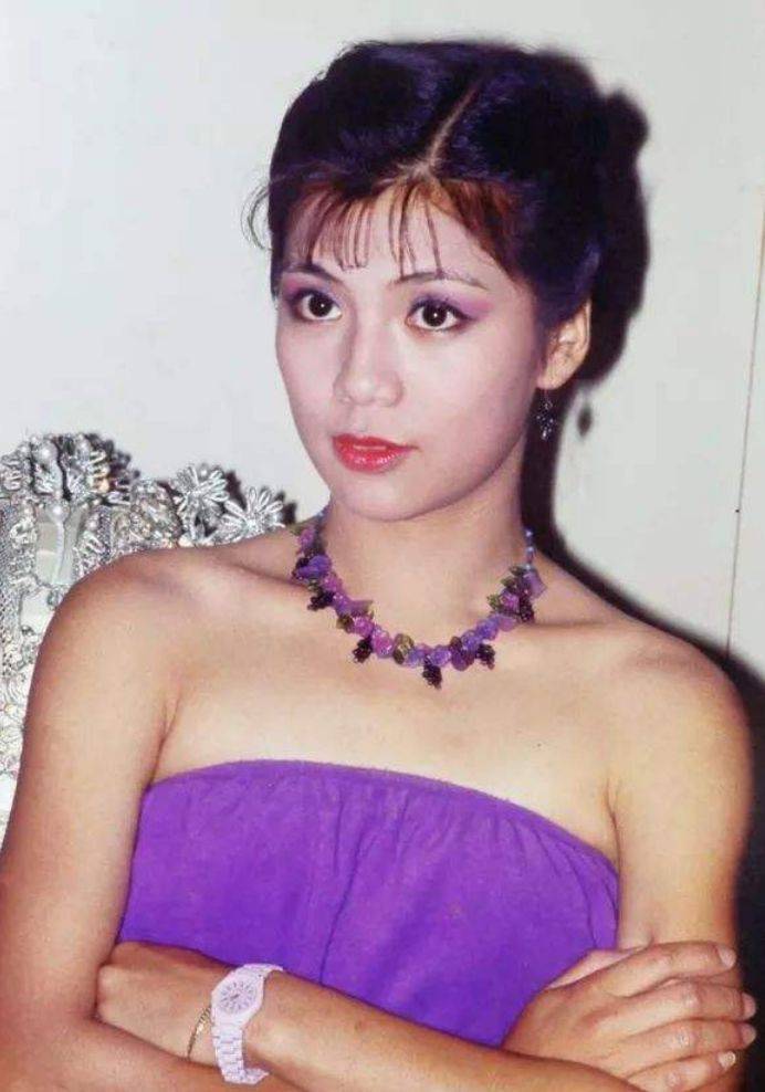 "俏黄蓉"翁美玲:36年前,因一通未接电话,在事业巅峰结束生命_生活_廖