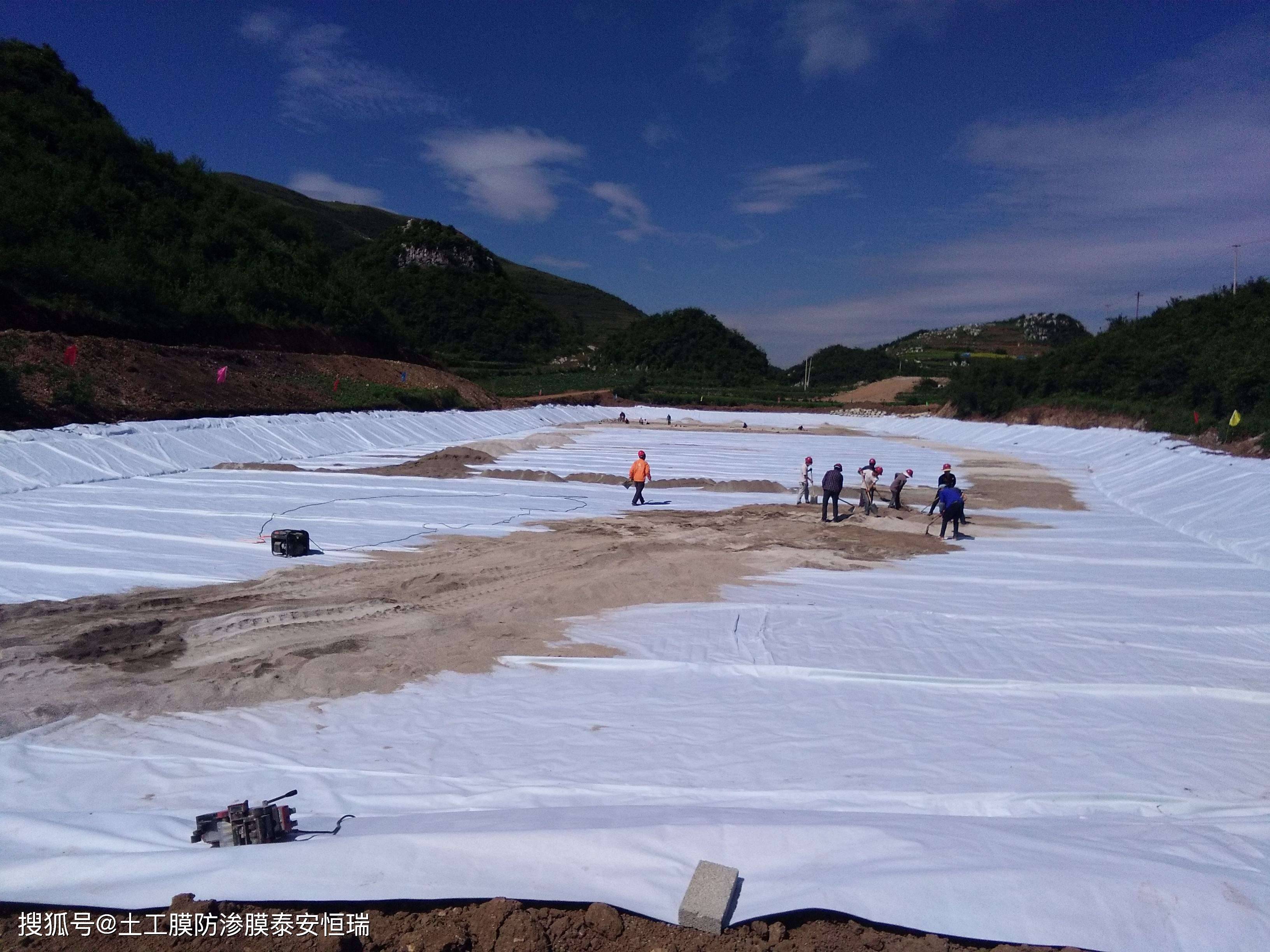 北京大宁调蓄水库两布一膜hdpe土工膜在防渗中的应用_施工_焊接_薄膜