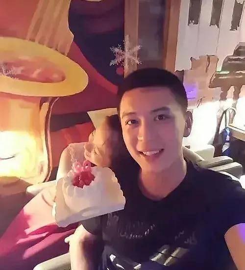 193"体坛第一帅哥"爆红,秒杀娱乐圈:他要出道,男明星就哭吧_杨鸣_辽宁