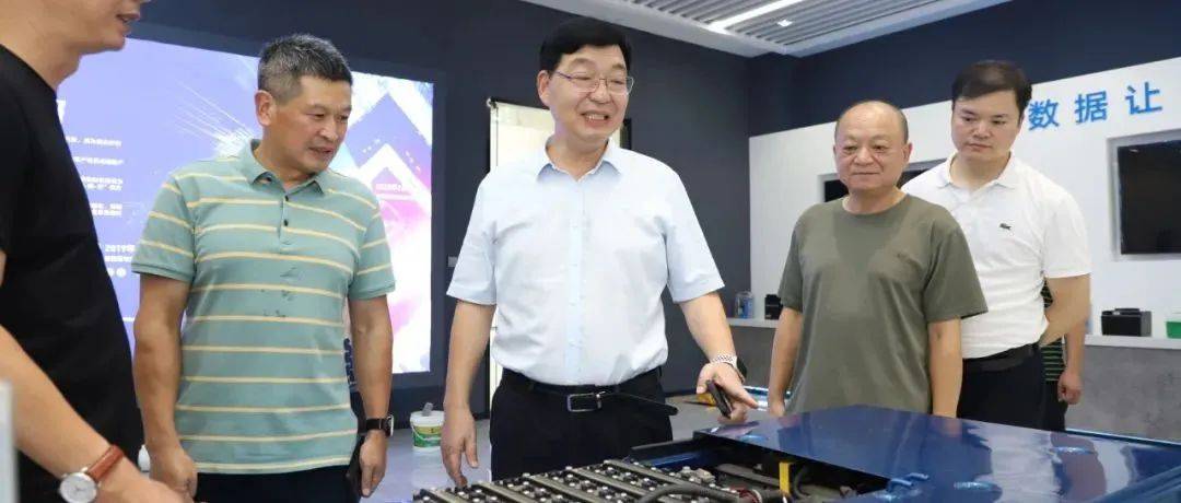 张建新带队开展重点企业专项纾困服务_的生产_指导员_资金方面