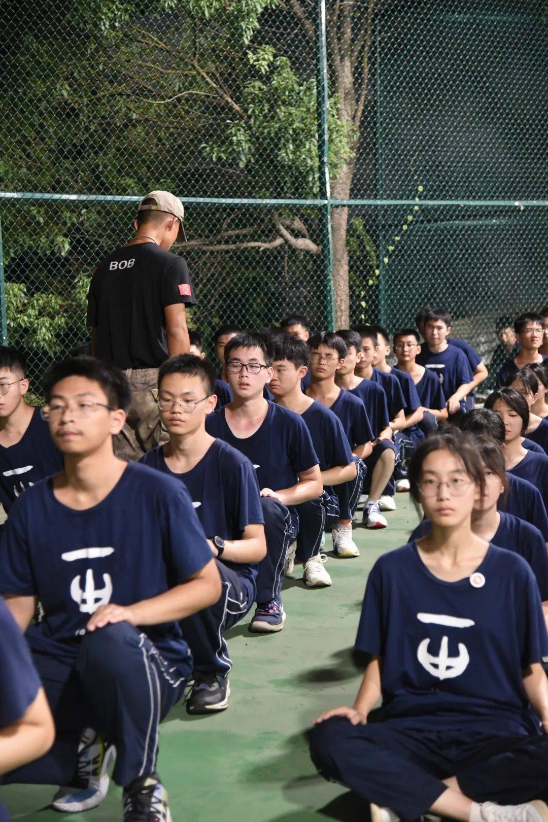 一中少年,与日争光 | 长沙市一中军训少年说_才得_阳光_苦难