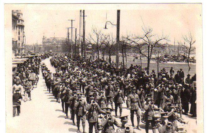 民国军史之最-看看旧中国军旅有怎样的奇葩_迫击炮_轻机枪_手枪