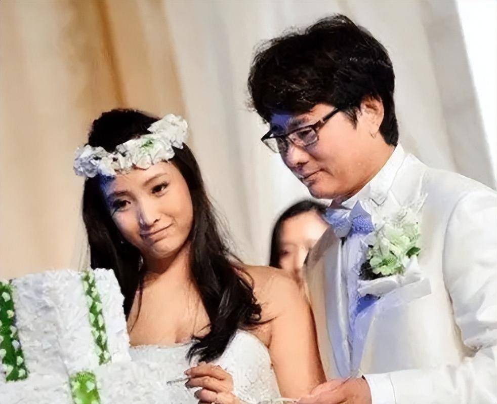 李桓参加白静婚礼图片