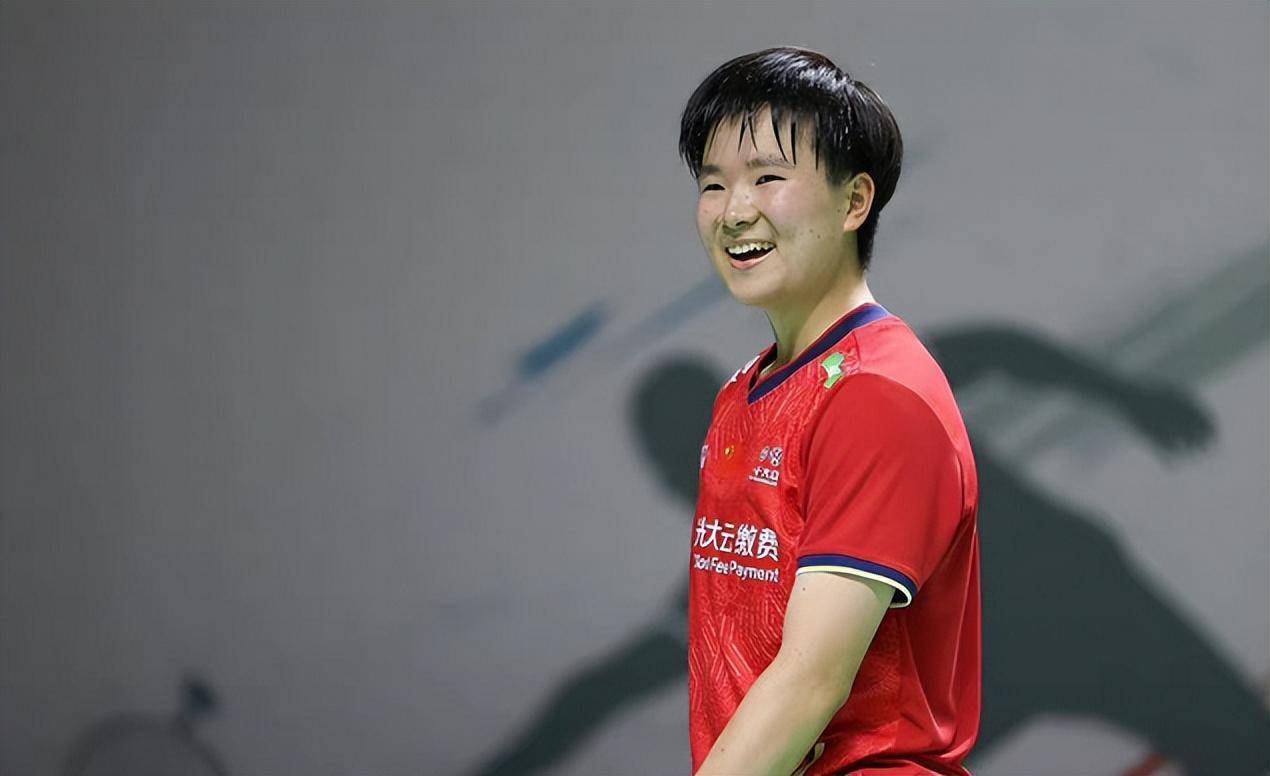 何冰娇遭逆转出局,前霸主疯狂挽救赛点,史诗级翻盘_马林_陈雨菲_女单