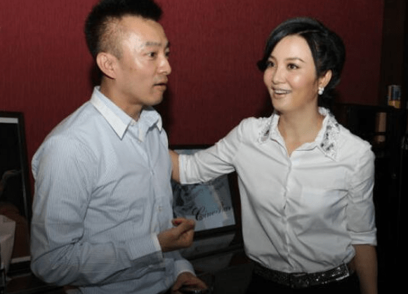 总是被人夸长得漂亮就更不是一件好事了,前电视主持人亚宁就因为总被