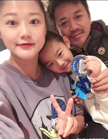 她和王学兵交往被宠了5年,却输给了张芊芊,42岁成人生赢家_孙宁_爱情