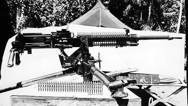 日本专门针对中国战场研发的三年式重机枪,英军称它为鸡脖子_日军