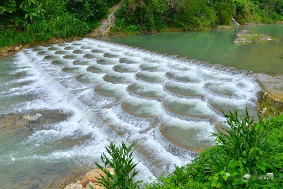 叠水坝,鱼鳞坝图片