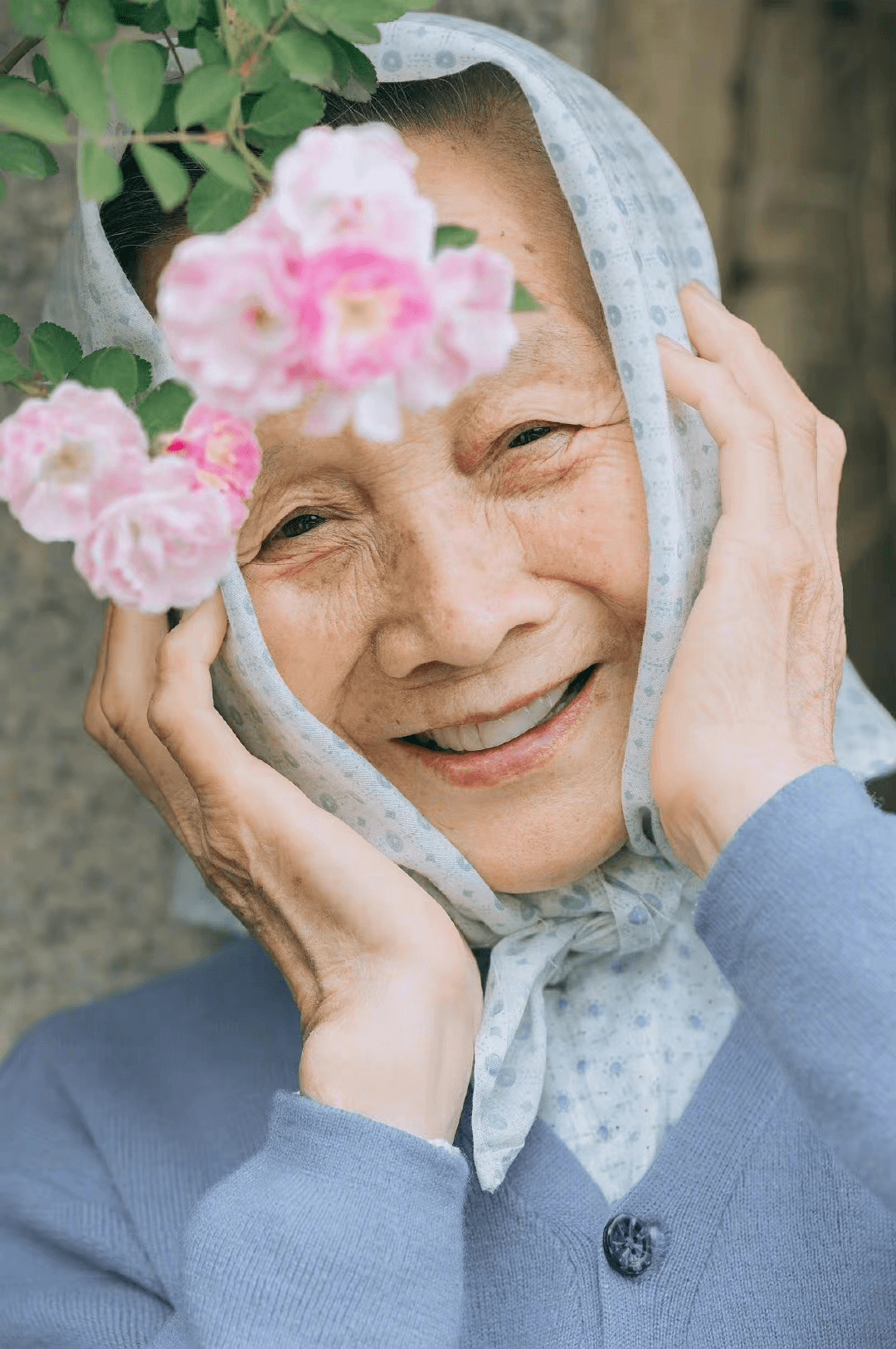 沈梦晨给80岁外婆拍摄绝美大片,数万网友看哭:我