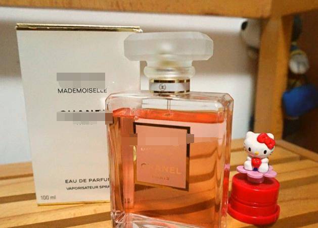 路易十四身上臭气冲天,远远就能闻到,为什么他不肯洗澡?