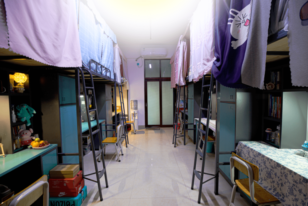 广州南方学院的宿舍图片