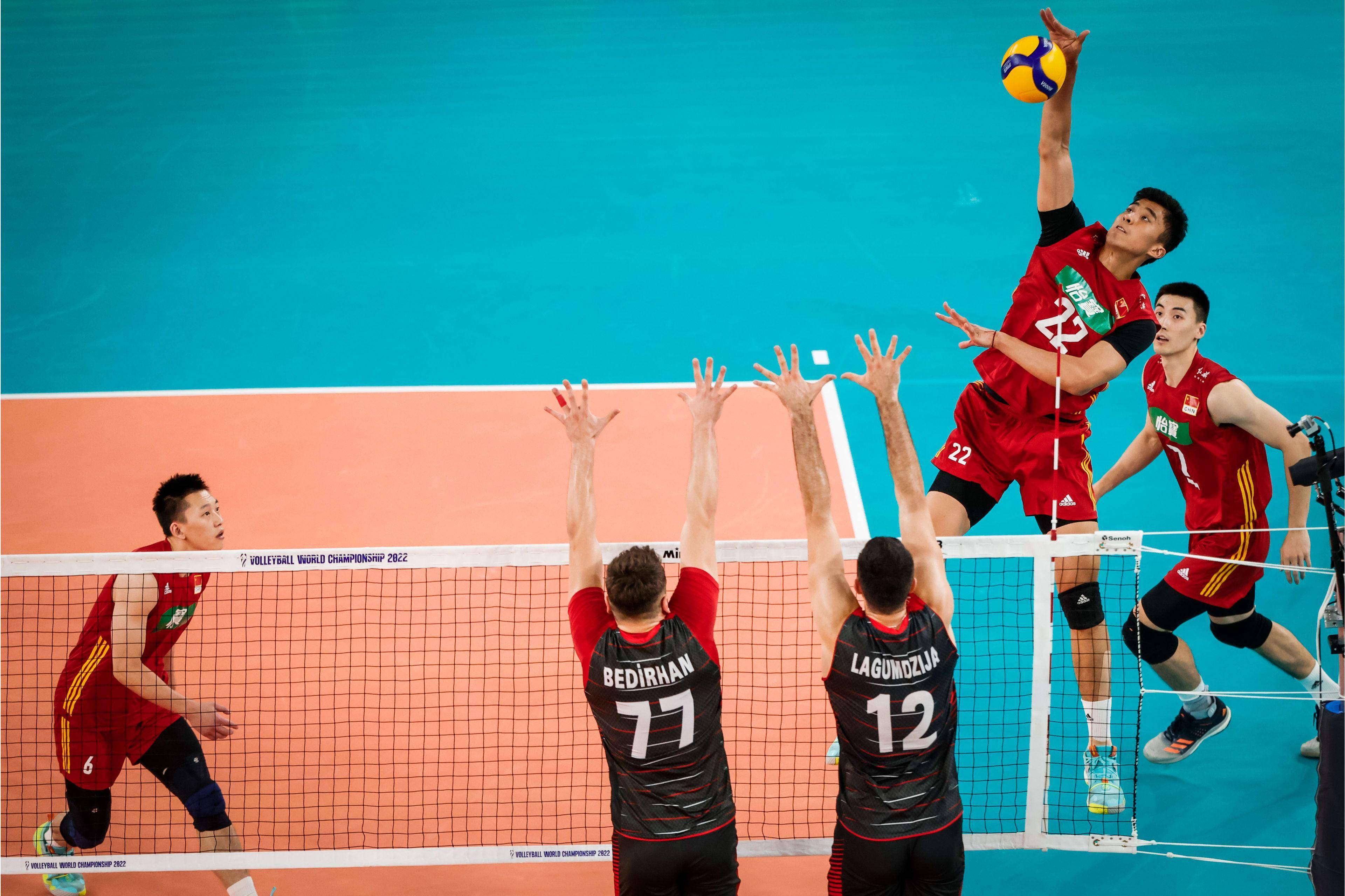 中国男排世锦赛首战失利_中国队_比赛_拦网