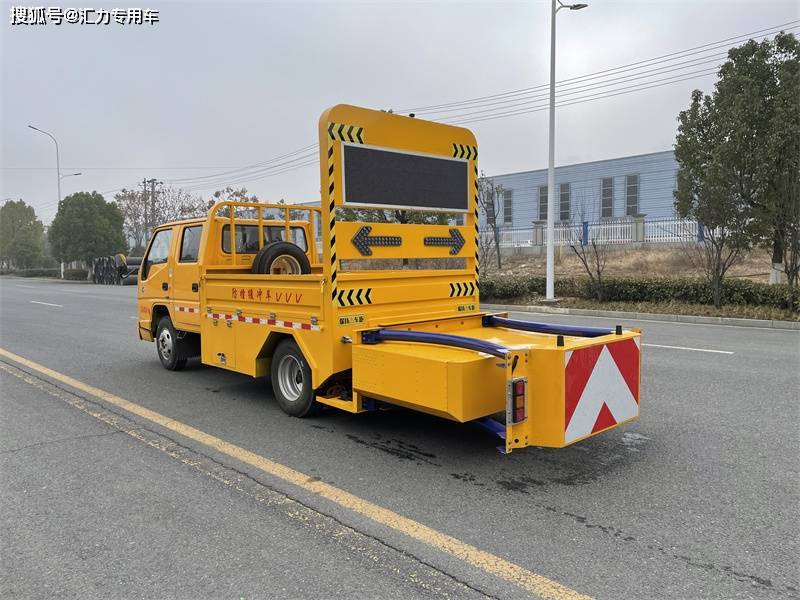 高速公路防撞车-可租可售的江铃蓝牌工程防撞车_搜狐汽车_搜狐网