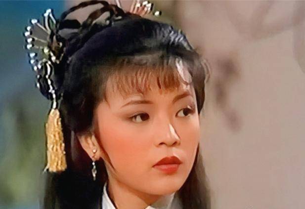梁朝伟,周星驰都来跑龙套的82版《天龙八部》,这才是童年的江湖_段誉