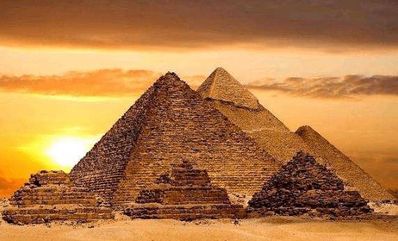 埃及金字塔，为什么被称为人类不可能完成的建筑？