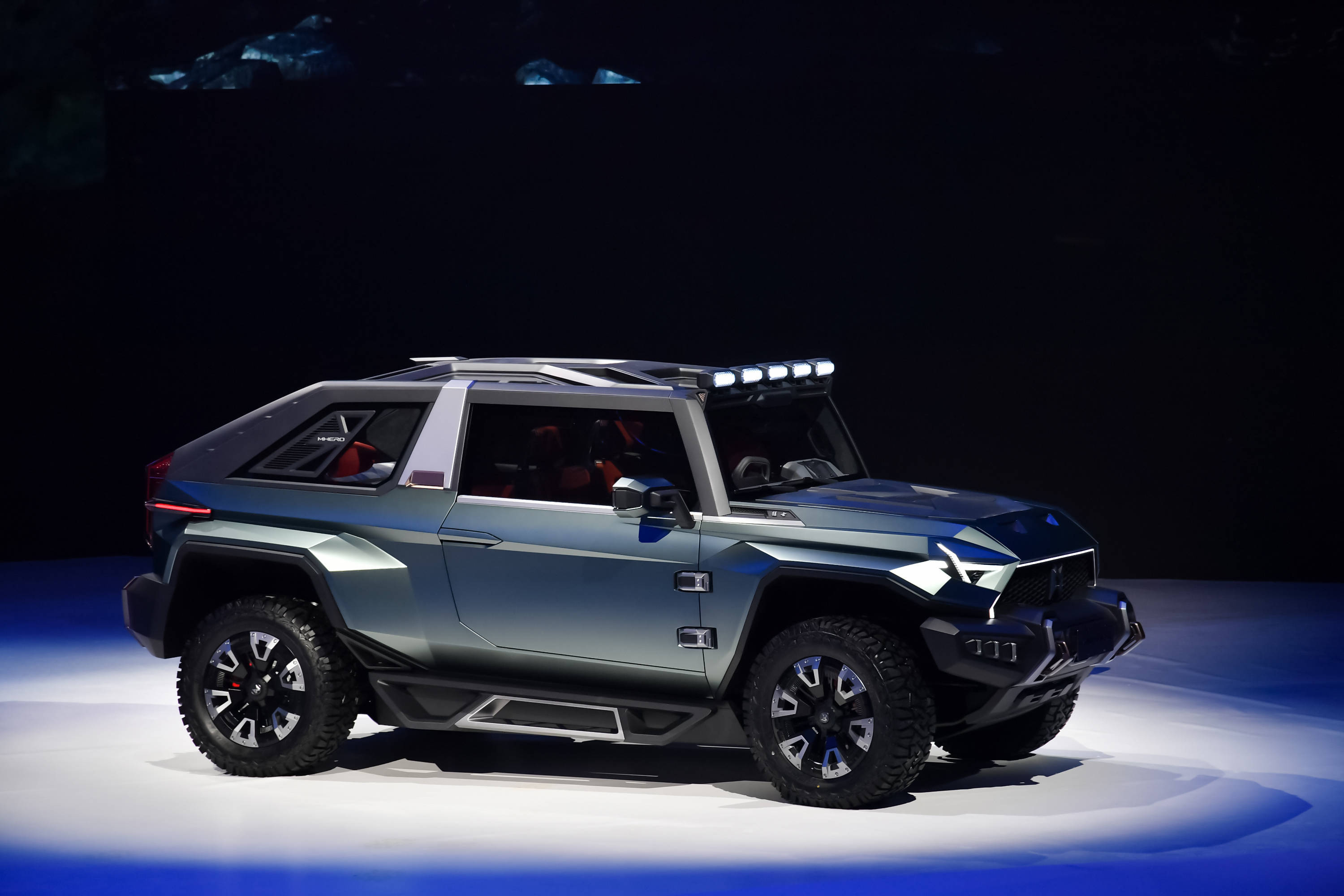 奢華電動車小車國際品牌賴草正式發布 2023年已經開始向消費市場導入