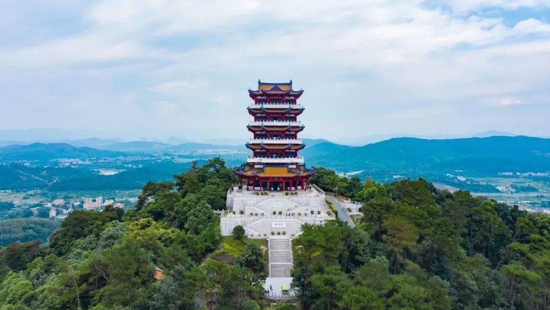 韶阳楼金鸡岭 田辉丰丨摄霸王餐福利你理想的旅行是什么模样?