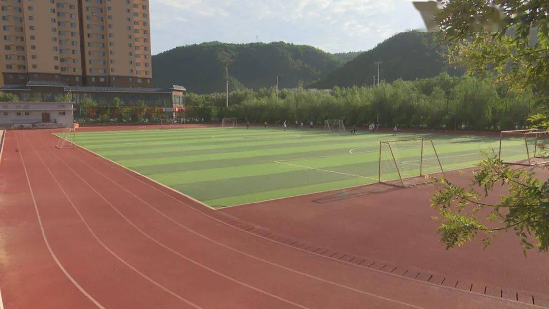 延安市安塞区第二初级中学简介_团队_庞爱_有为
