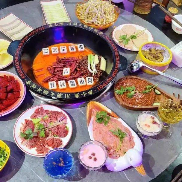 108抢南部沸小煮火锅套餐，五荤五素包锅底油碟甜品_筷子_系列_卤鸡