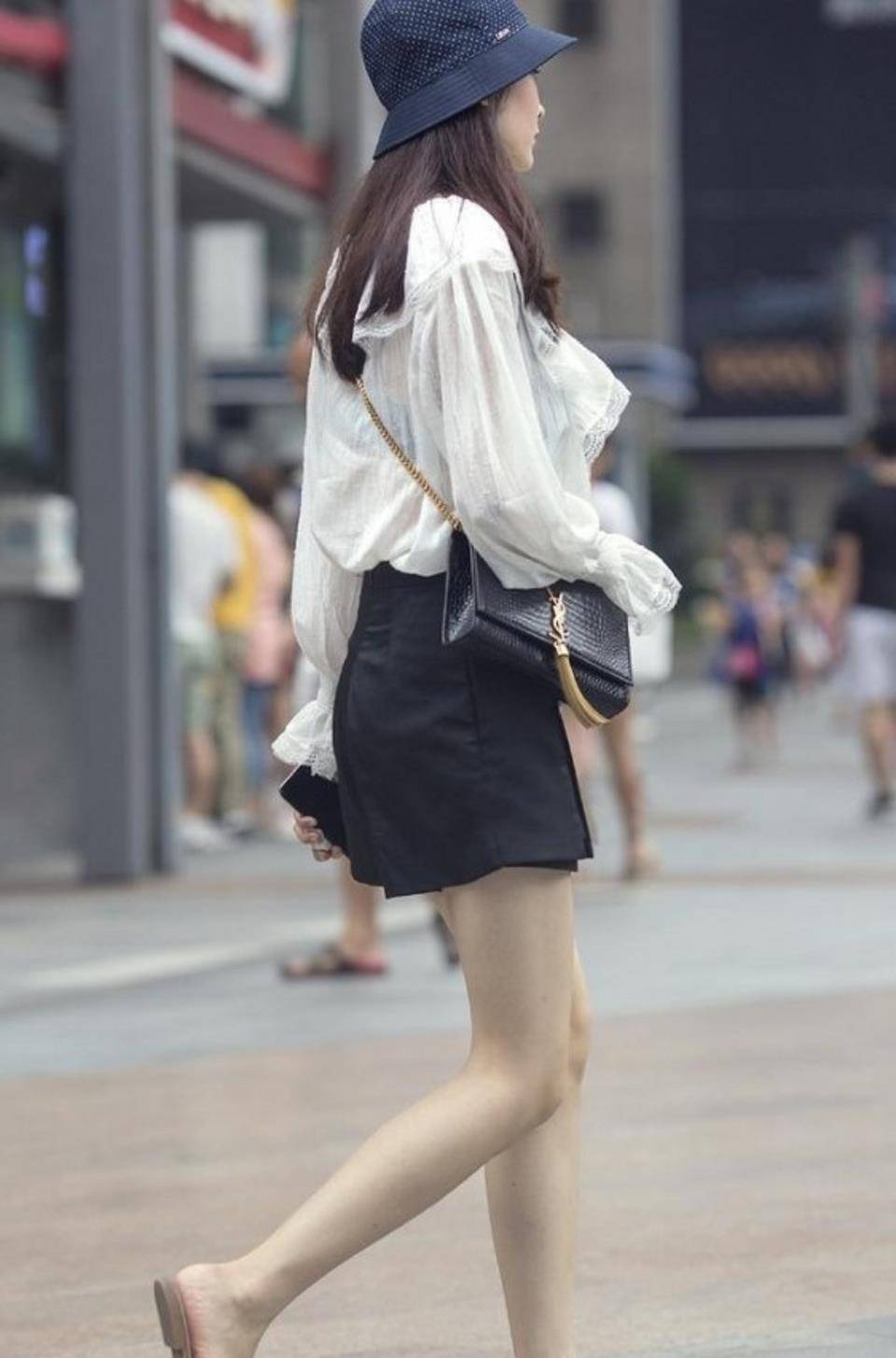 上半年海内住民出游人次32.85亿