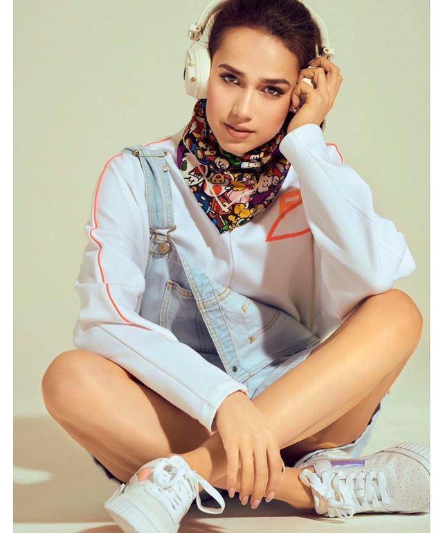 出落得亭亭玉立明艳动人_扎吉托娃_冬奥会_平昌