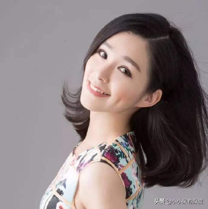 安徽卫视主持人韩露,真的很漂亮!